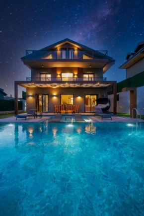 SU VILLA 2